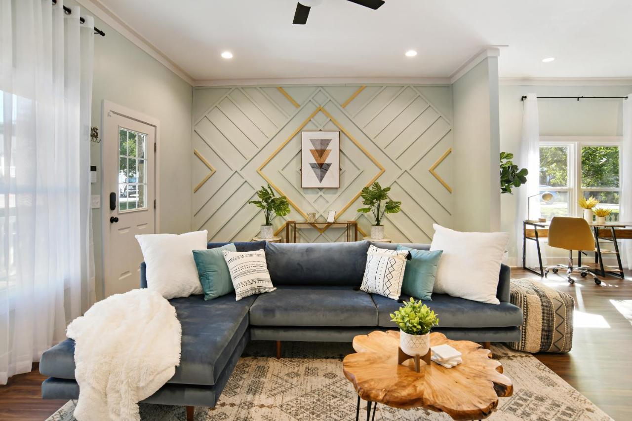 Sun Lit Modern Home With Good Vibes And Lots Of Coffee - Designedbydom Atlanta Buitenkant foto