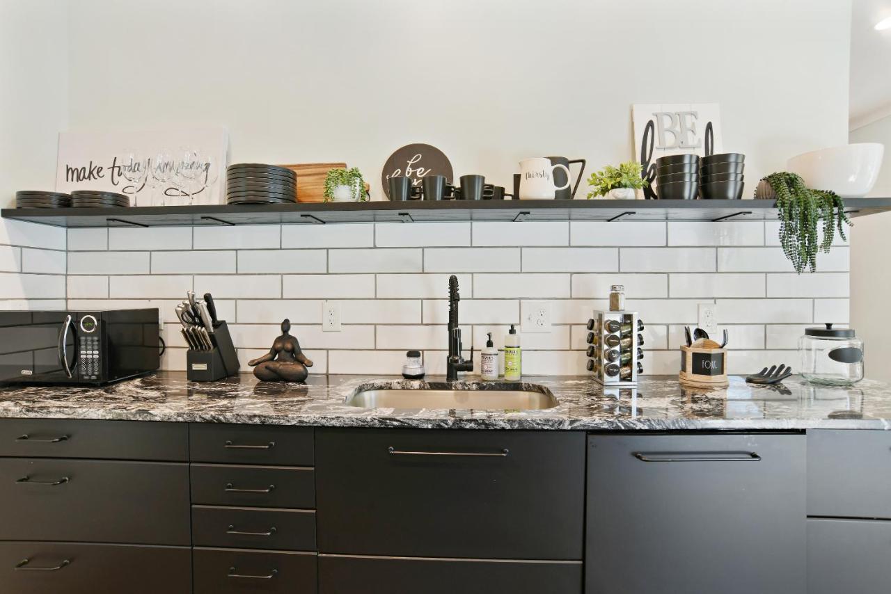 Sun Lit Modern Home With Good Vibes And Lots Of Coffee - Designedbydom Atlanta Buitenkant foto